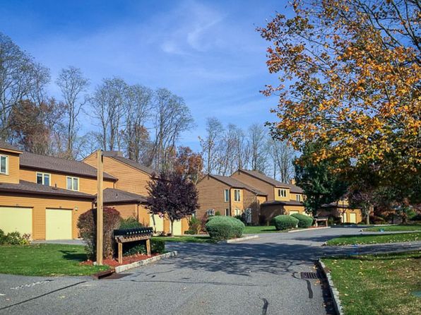 231 Tree Top Ln