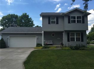 115 Waltz Dr, Barberton, OH