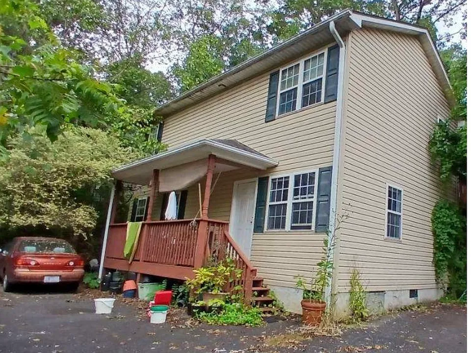235 Westover Dr