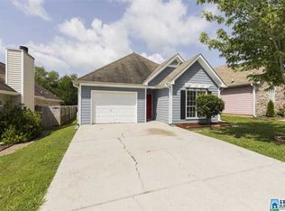 169 Flagstone Ln, Calera, AL 35040