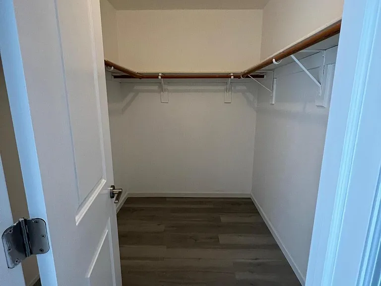 232 Longwood Dr #23-2 — Photo 10