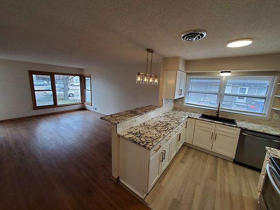 2nd image of 6227 Xerxes Ave S