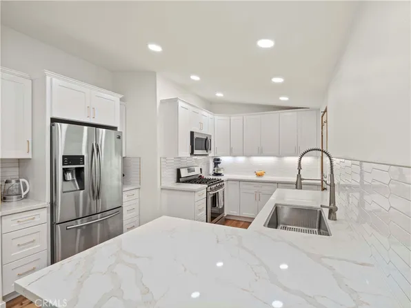 27551 Amethyst Way, Castaic, CA 91384