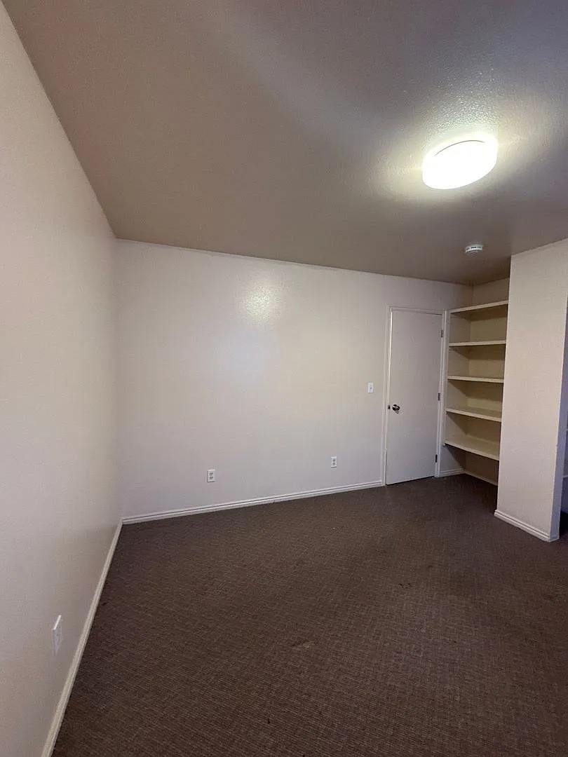 Building Photo - 481 N 100 W