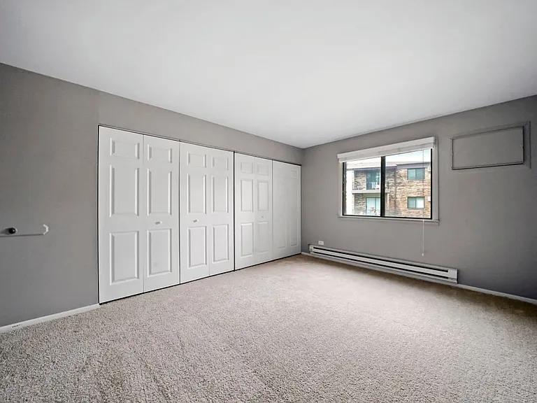 Flats at Gladstone — Photo 14