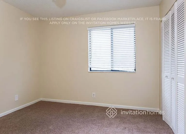 5756 Strawberry Lakes Cir — Photo 12