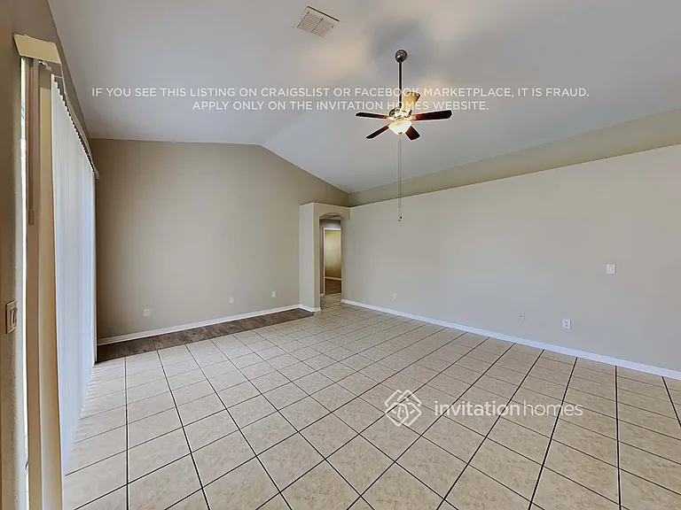 9424 Clover Glen Dr — Photo 4