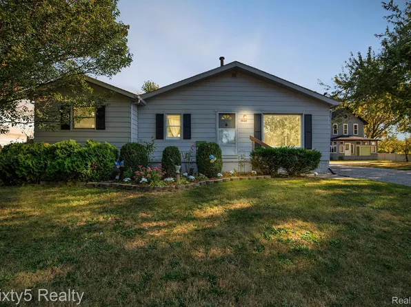 8148 N Dixie Hwy, Newport, MI 48166