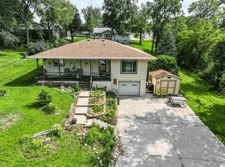 203 E Wilson St, Avoca, IA 51521