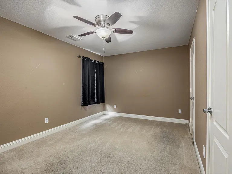 7911 Forest Stone St — Photo 26