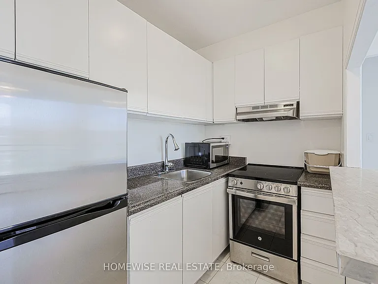 485 Kingston Rd #703 — Photo 6
