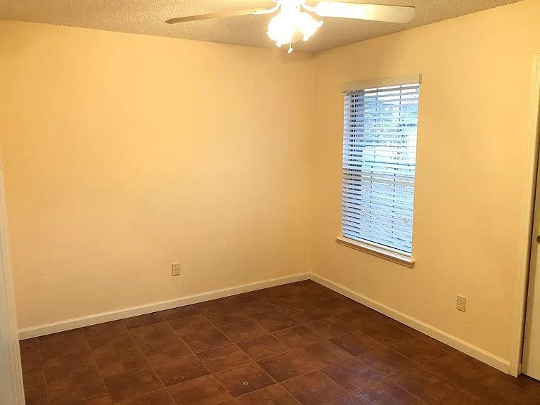 1707 Fairweather Way — Photo 6