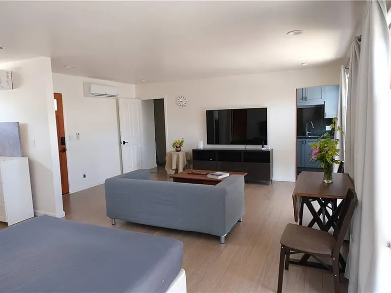 1955 Las Lomitas Dr #LOFT ABOVE THE GARAG — Photo 6