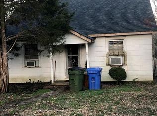 1950 Curry Rd, Kernersville, NC 27284