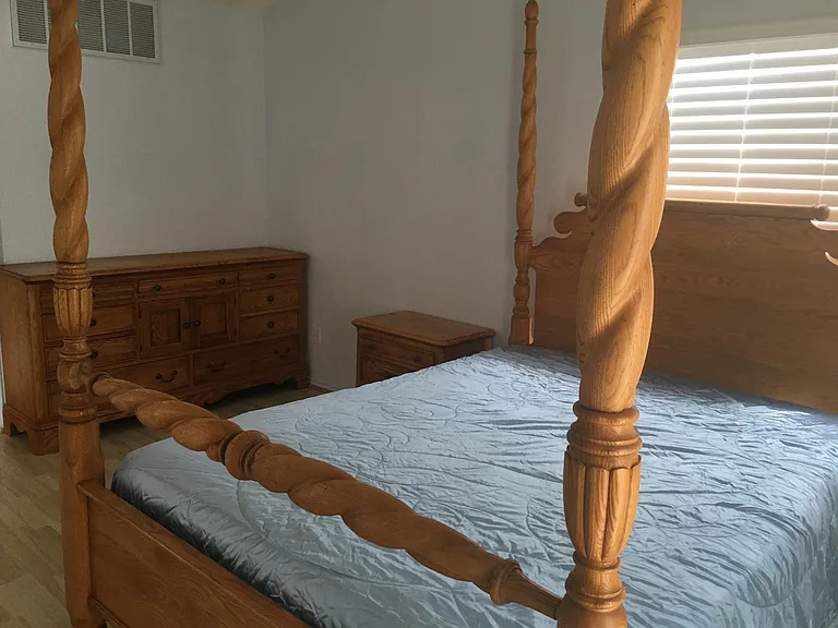 912 Canal St — Photo 16