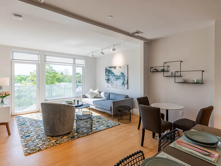 Park77 Apartments — Photo 10