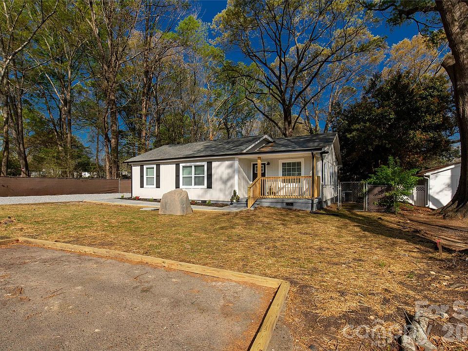 1st image of 2862 Greenwood Rd