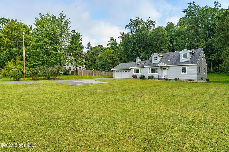 2nd image of 6027 E Old State Road