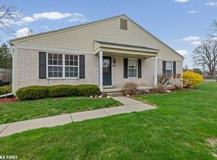 24505 Meadow Bridge Dr, Clinton Township, MI 48035
