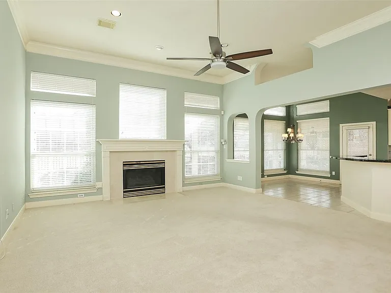 7502 Holly Court Est — Photo 11