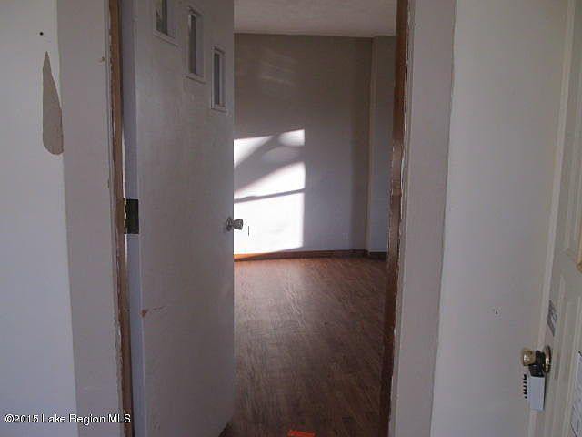 1st image of 124 W Jackson St