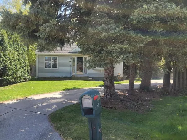 941 West Plainfield AVENUE, Milwaukee, WI 53221