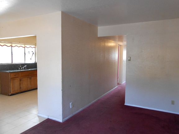 4th image of 1363 Orlando Dr