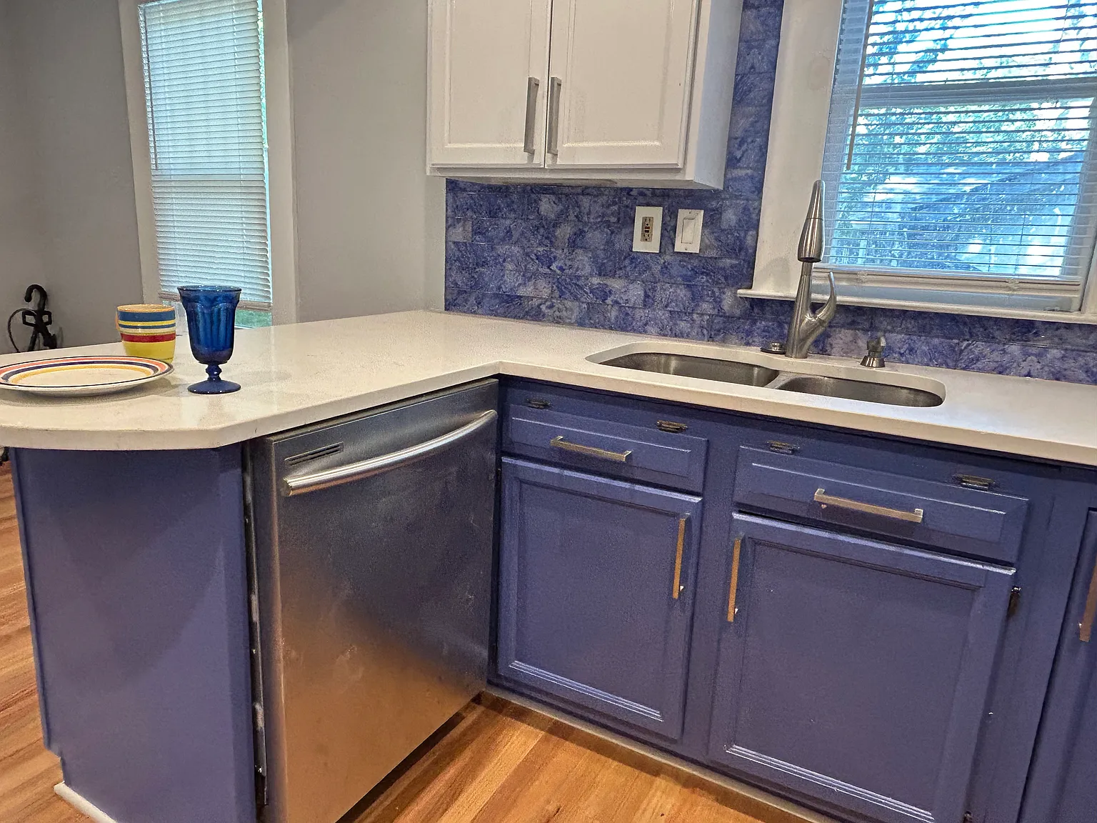 4 bed, 1750 sqft, $2,996 — Photo 4