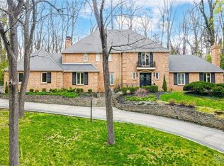 910 Runnymede Rd, Dayton, OH 45419