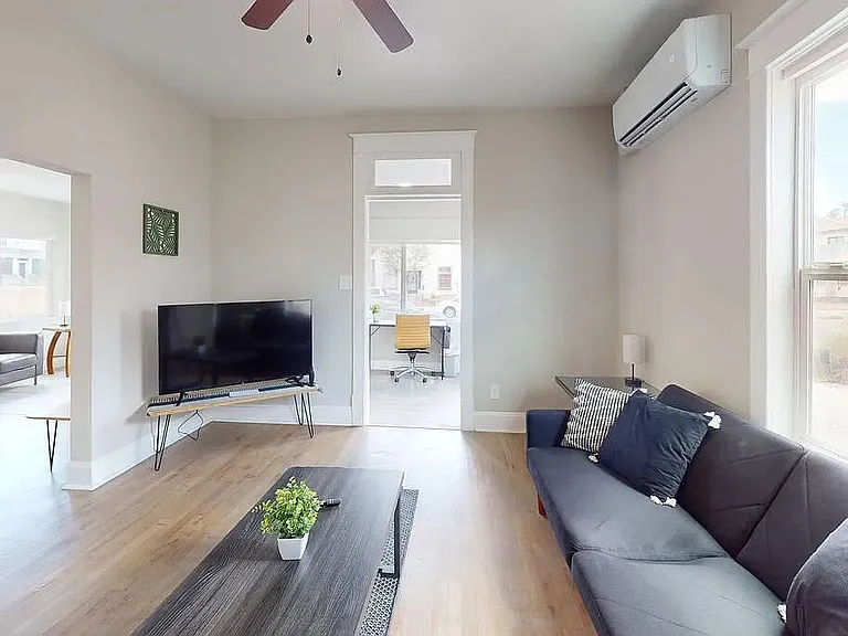 505 Marble Ave NW #1-F — Photo 4