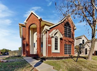 2101 Flamingo Dr, Flower Mound, TX 75028