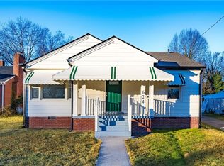 624 W Harrison St, Reidsville, NC 27320