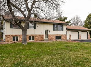 6016 111 1/2 Ave N, Champlin, MN 55316