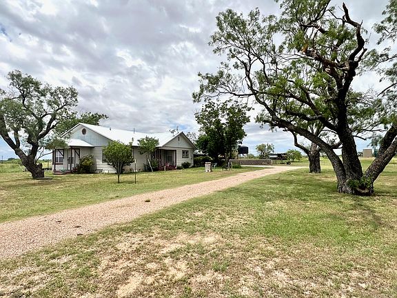 5th image of 1818 County Road 267