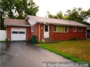 6412 Lee Ave N, Brooklyn Center, MN 55429