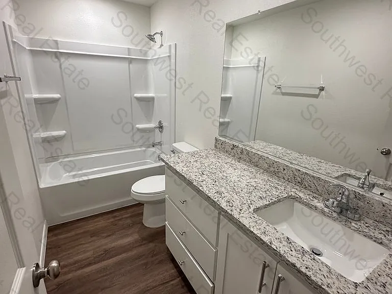 2741 Aldrich — Photo 8