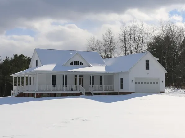 3889 Foundation Dr, Wellsville, NY 14895