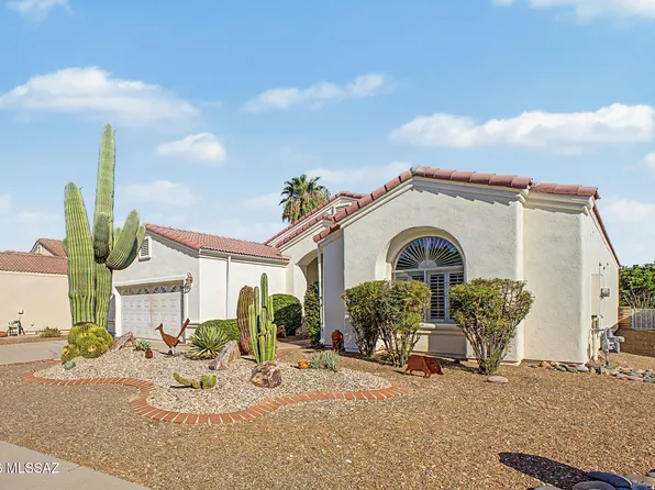 2727 S Fade Dr, Green Valley, AZ 85614