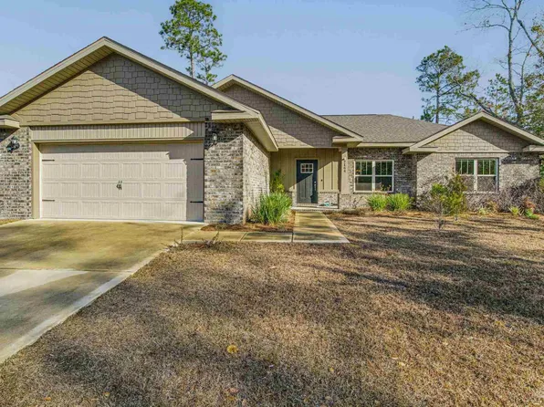 7164 Blueberry Ln, Navarre, FL 32566