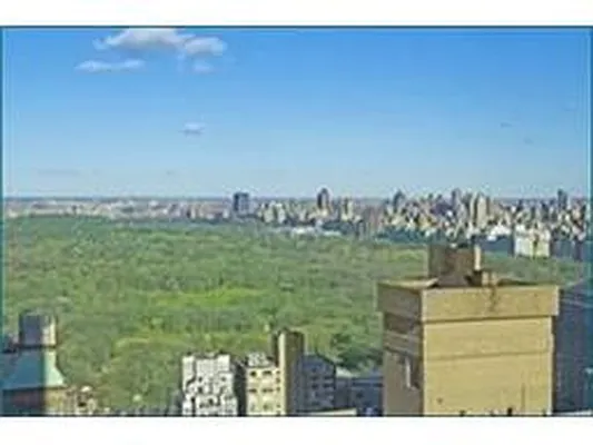 Rented by Douglas Elliman | media 13