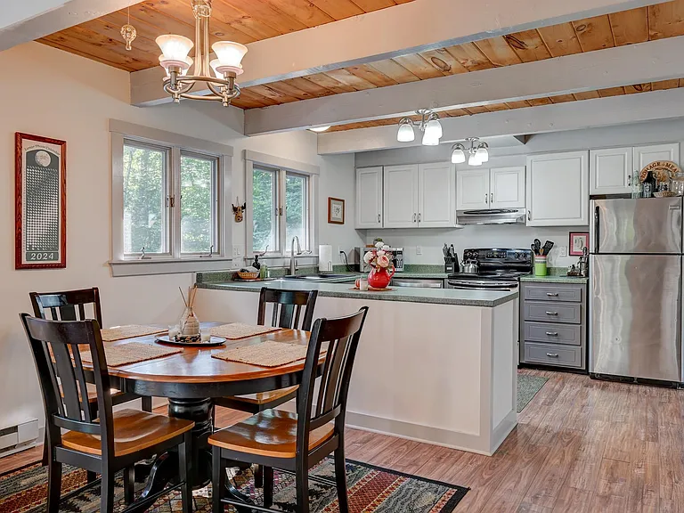 186 Ledgewood Rd — Photo 10