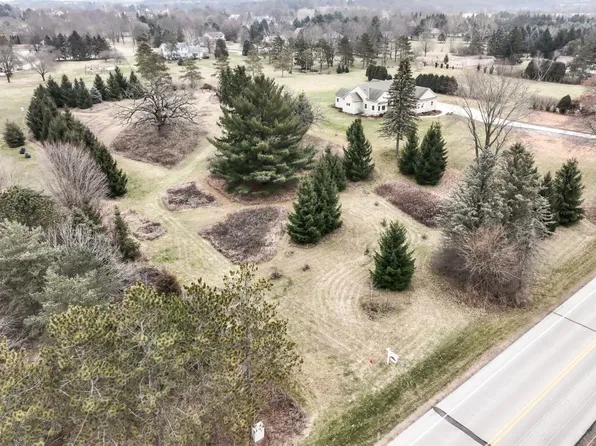 W292N6986 DORN ROAD, Hartland, WI 53029