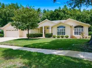 3187 Sterling St, Tarpon Springs, FL 34688