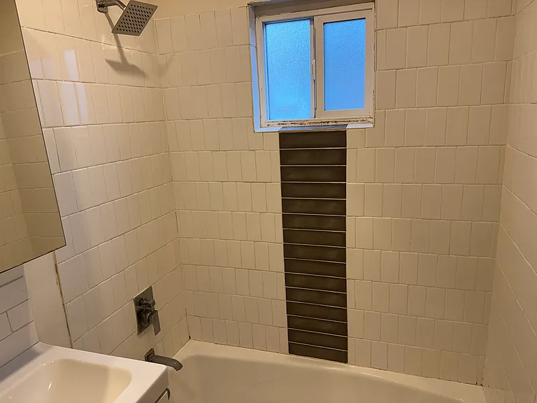 511 E Washington ave — Photo 15