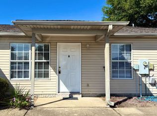 2 bed, 1.0 bath, 814 sqft, $1,250, Navarre, FL 32566