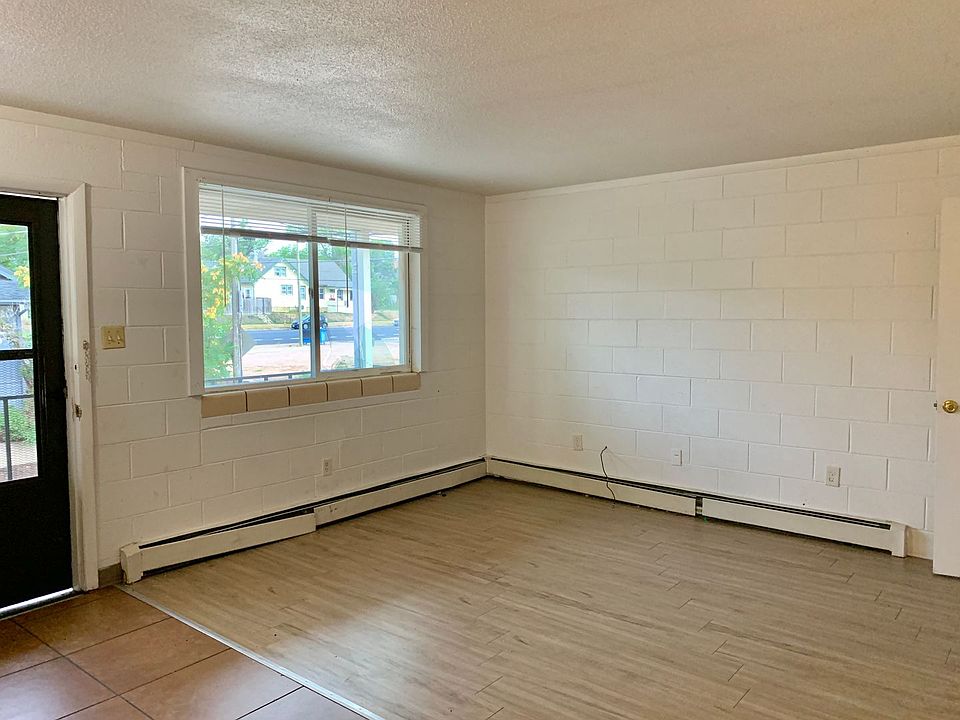 1st image of 1739 7th Ave APT 5