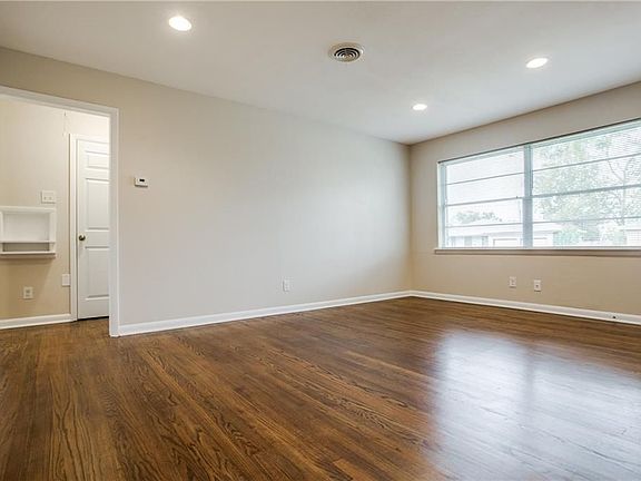 5th image of 2318 Wildoak Dr