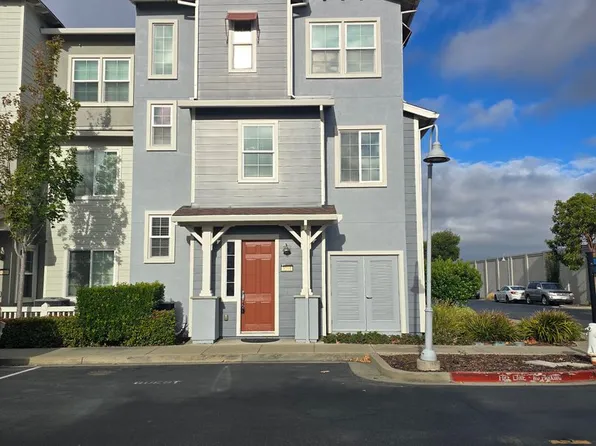 3201 Jetty Dr, Richmond, CA 94804