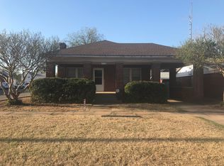 506 W Iowa Ave, Chickasha, OK 73018