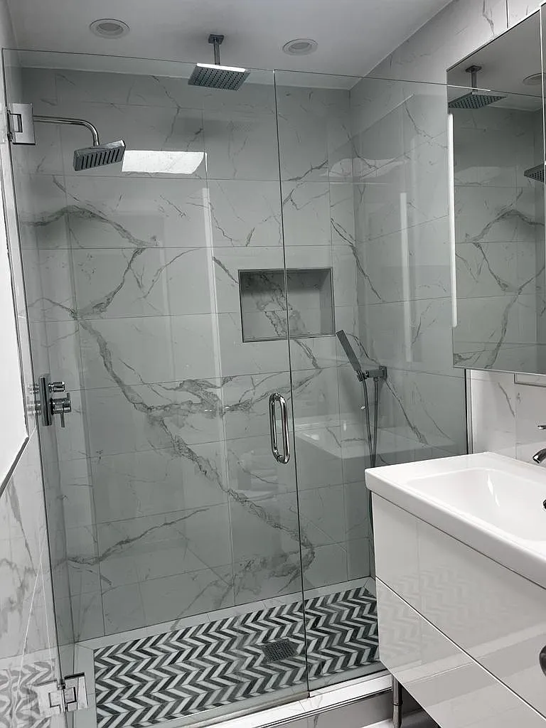 505 N Alfred St — Photo 1